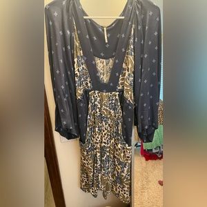 Dress, Free People, L, excellent condition, blue, tan, floral